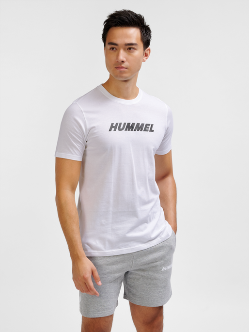 hmlELEMENTAL LOGO COTTON TEE, WHITE, model