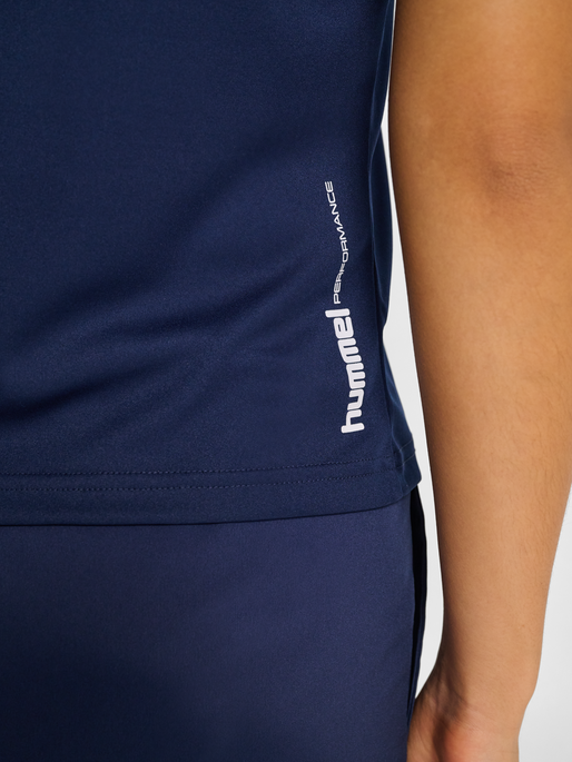 hmlPULSE TRAINING  T-SHIRT S/S, DRESS BLUES, model