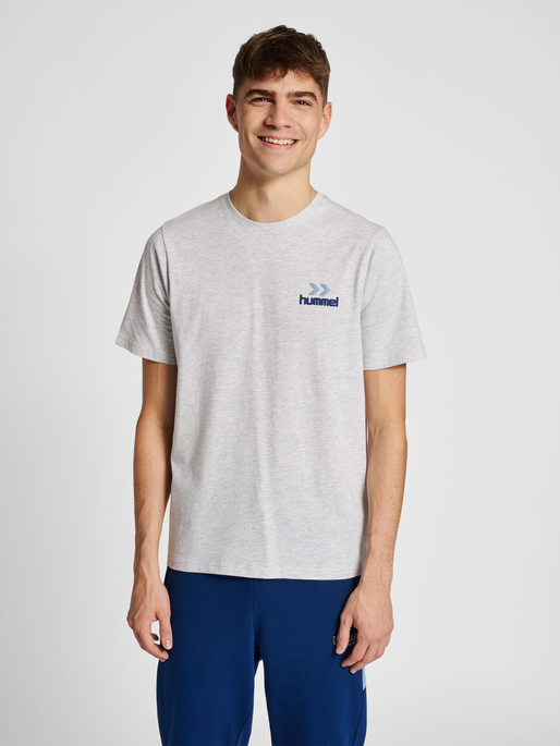 hmlLGC ROWAN T-SHIRT, 2926, model