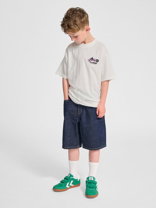 hmlJR LOOSE T-SHIRT S/S STADIUM, BLANC DE BLANC, model