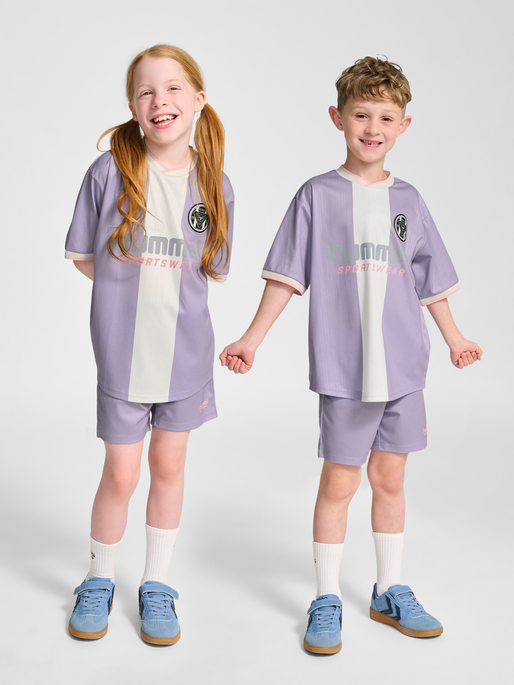 hmlJR LOOSE BALL  JERSEY S/S SET, LAVENDER, model