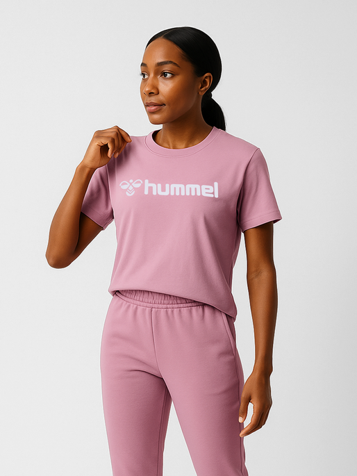 hmlMOVER COTTON T-SHIRT S/S WOMAN, LILAS, model